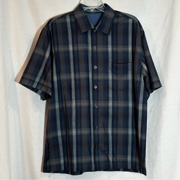 Tommy Bahama 100% Solk Navy Plaid Men's Shirt Size L - Picture 1 of 8
